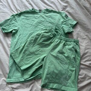 Sporty and Rich Set Size Medium